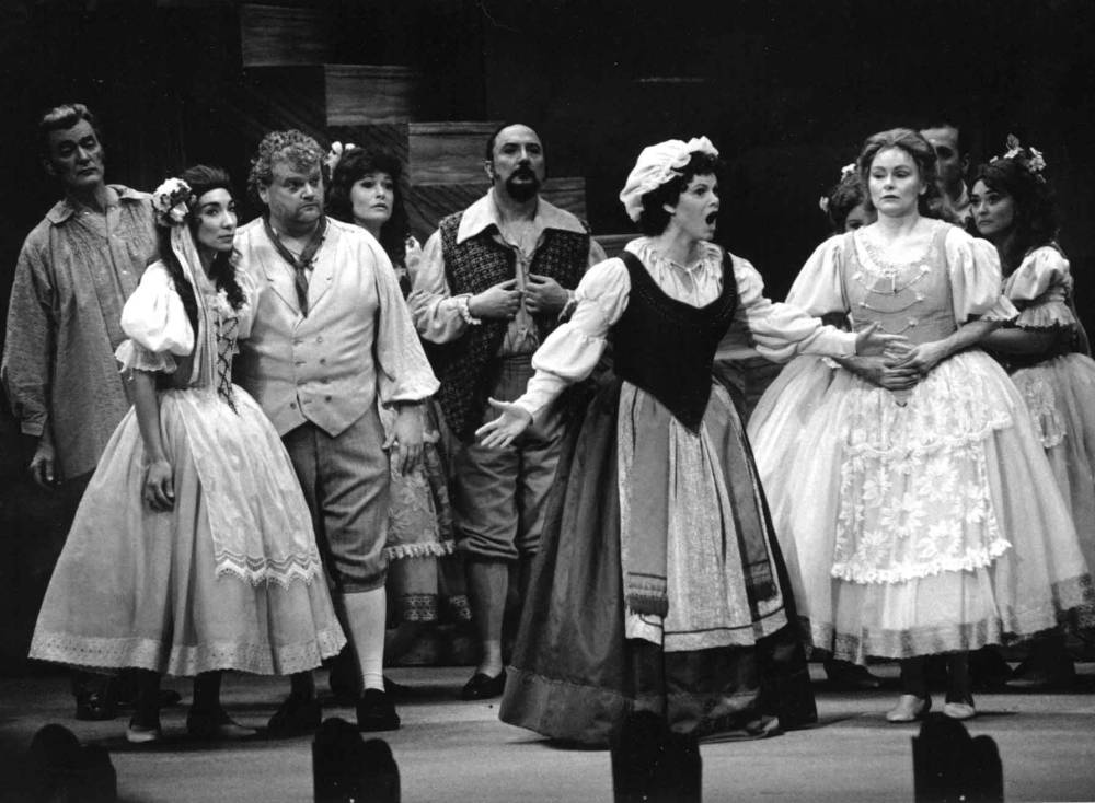 الشارقة تقف على عتبة مسرح دبي أوبرا لتأدية الأيقونة الأوبيرالية مسيح