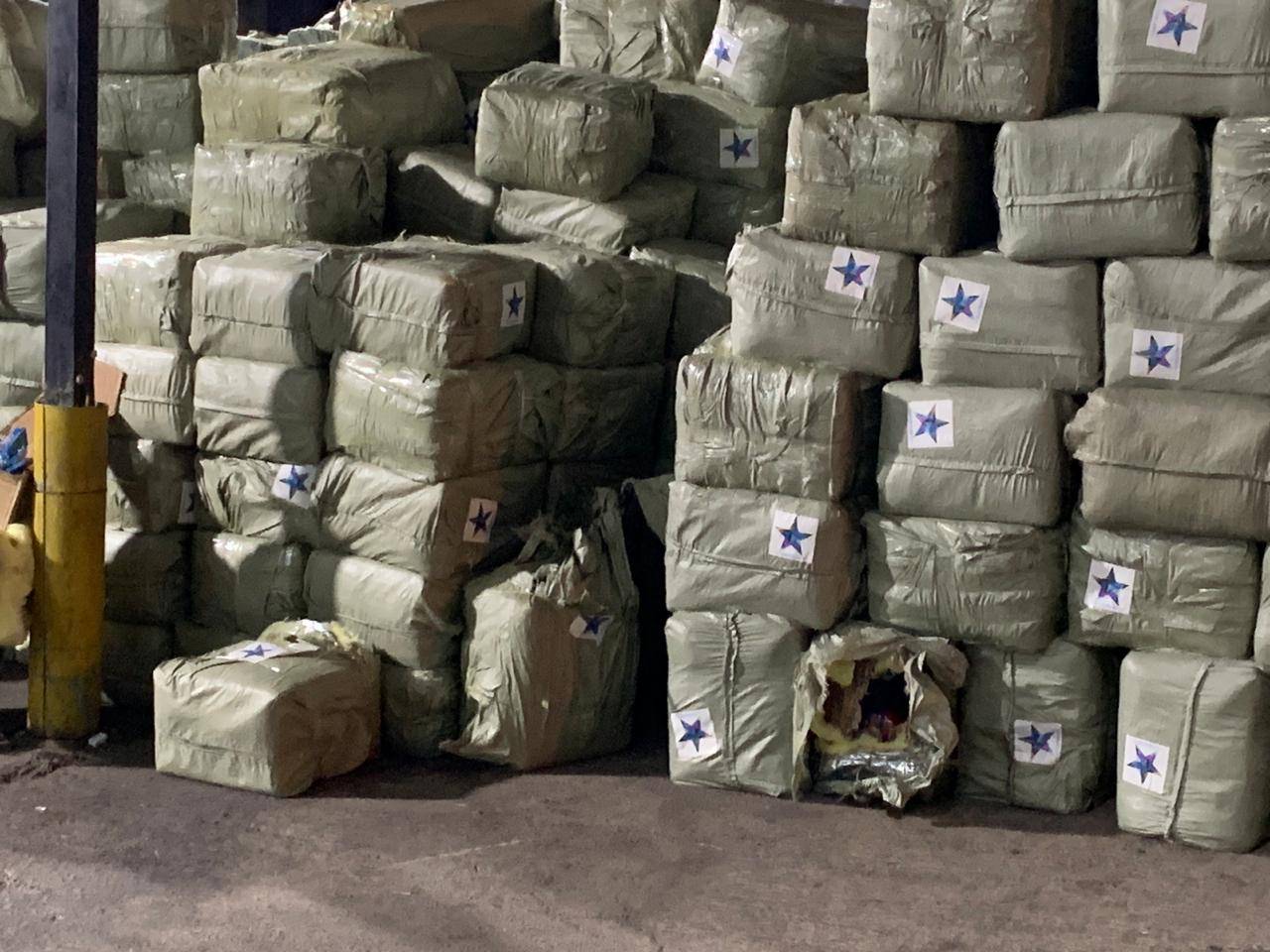 الجمارك الاردنية تحبط تهريب العاب نارية وسجائر الكترونية 