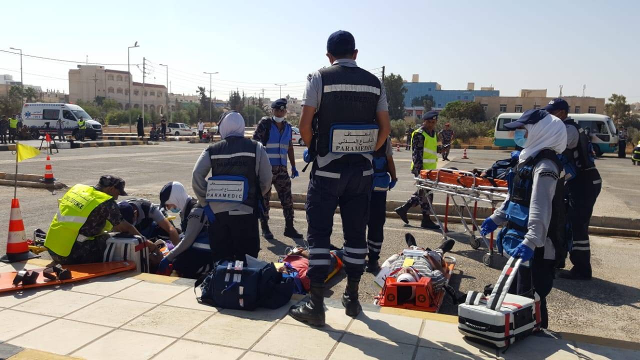 الدفاع المدني وبالتعاون مع وزارة الصحة والمكتب الألماني الفدرالي  ينفذ  تمريناً لحادث وهمي مفترض في محافظة المفرق