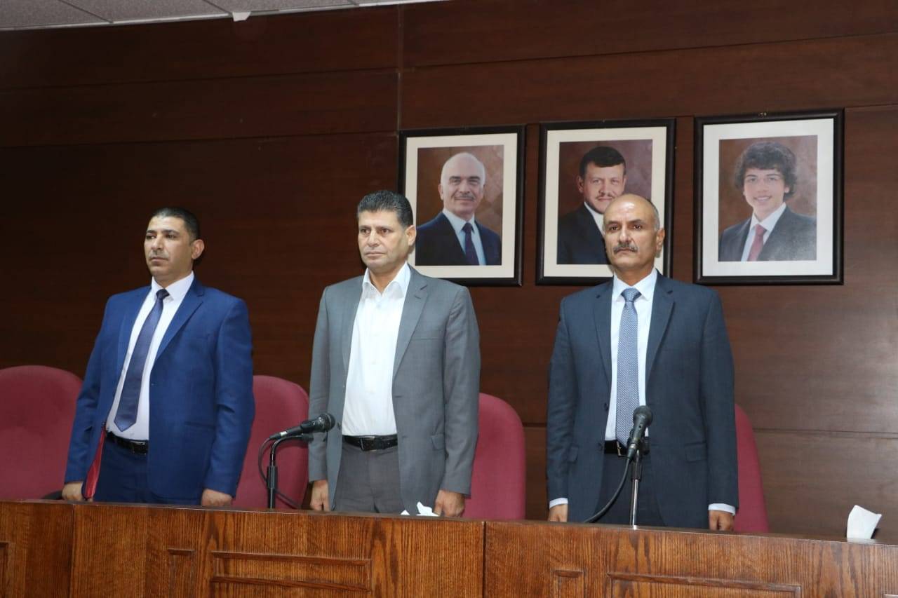 الشرعه والعزب ممثلان عن كليه عمان الجامعيه في مجلس جامعة البلقاء التطبيقية