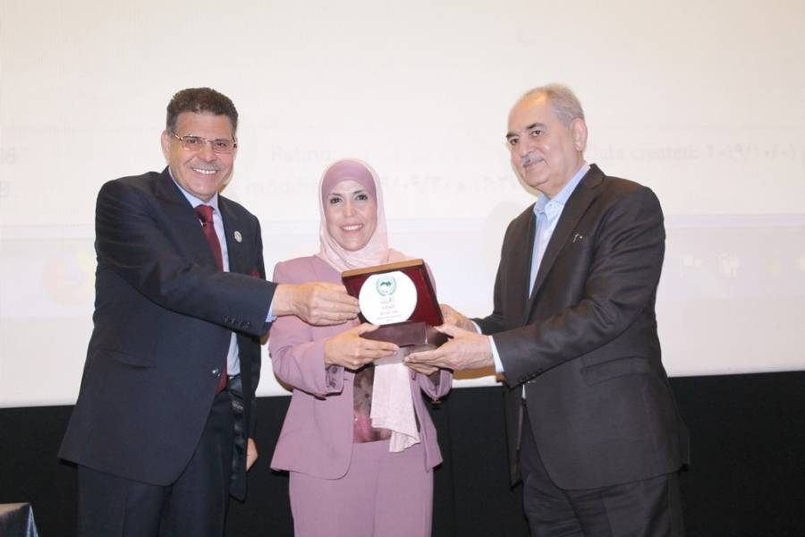 تحت رعاية الوزير الأسبق الحباشنة اتحاد قيادات المرأة العربية يكرم الأشقر