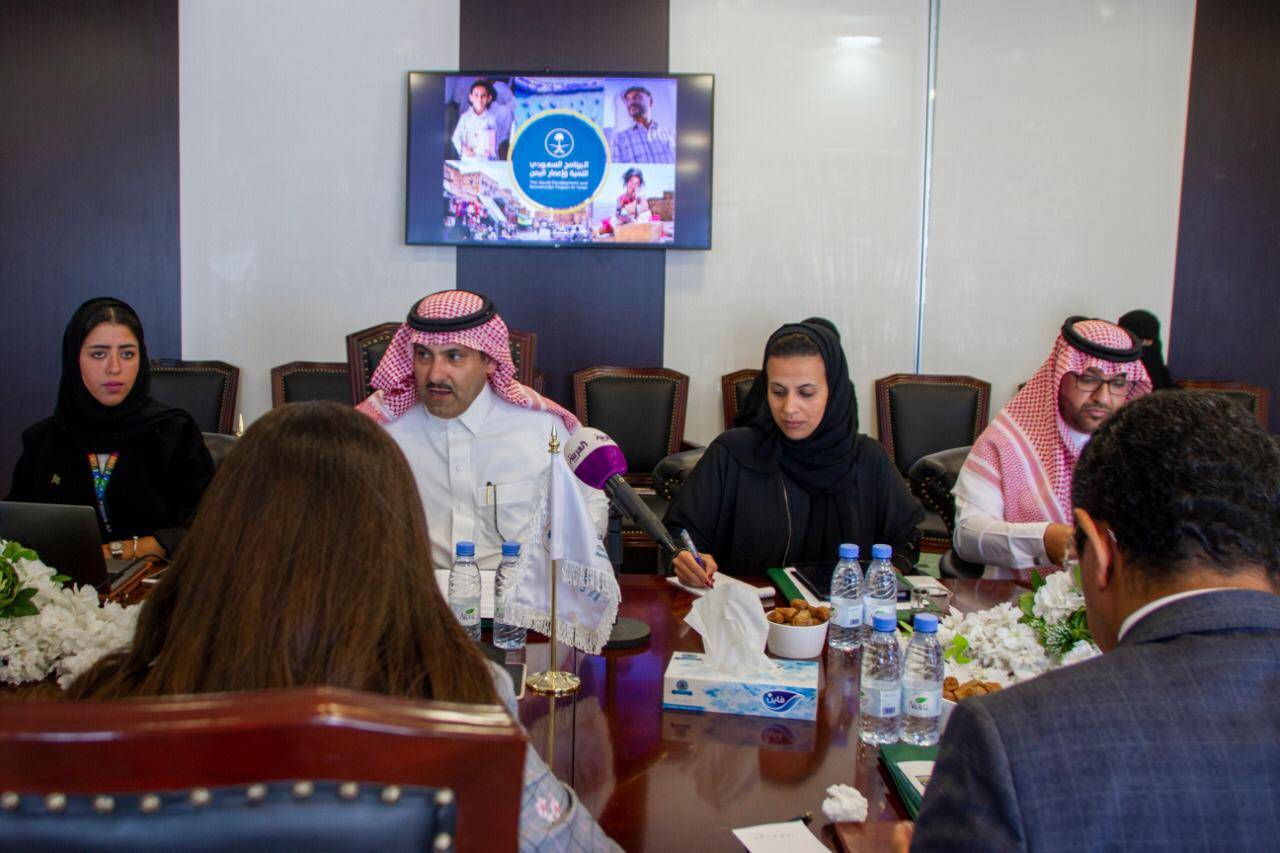 إعمار اليمن والاسكوا يبحثان تحقيق التنمية في اليمن