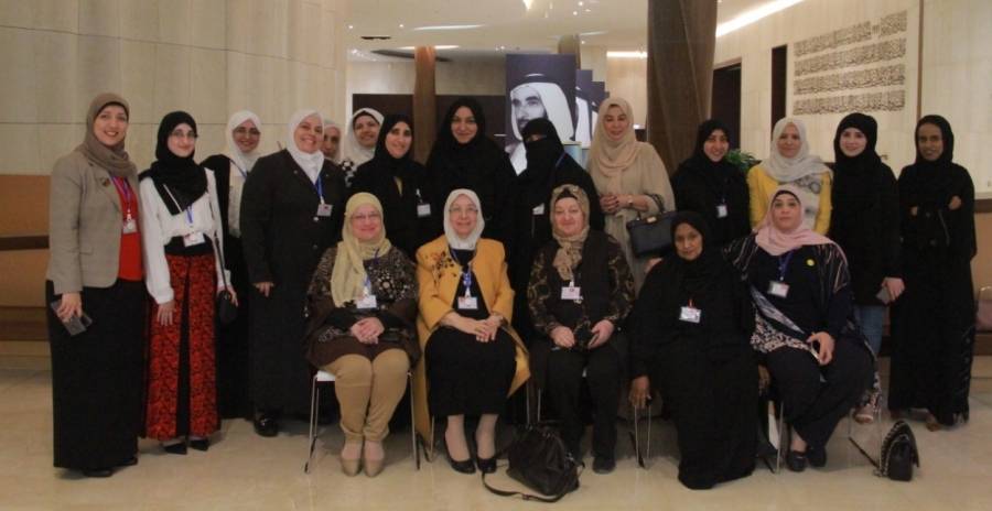 مكتبة اقرأ واستمتع – دبي بالتعاون مع متحف الإتحاد تطلق مبادرة حنايا الروح بمناسبة اليوم العالمي للمسنين