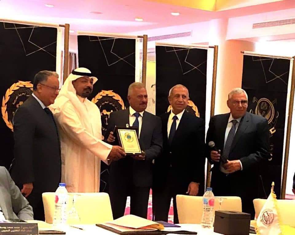 اتحاد الموانئ العربية وموانئ أبو ظبي تكرم المهندس المبيضين 