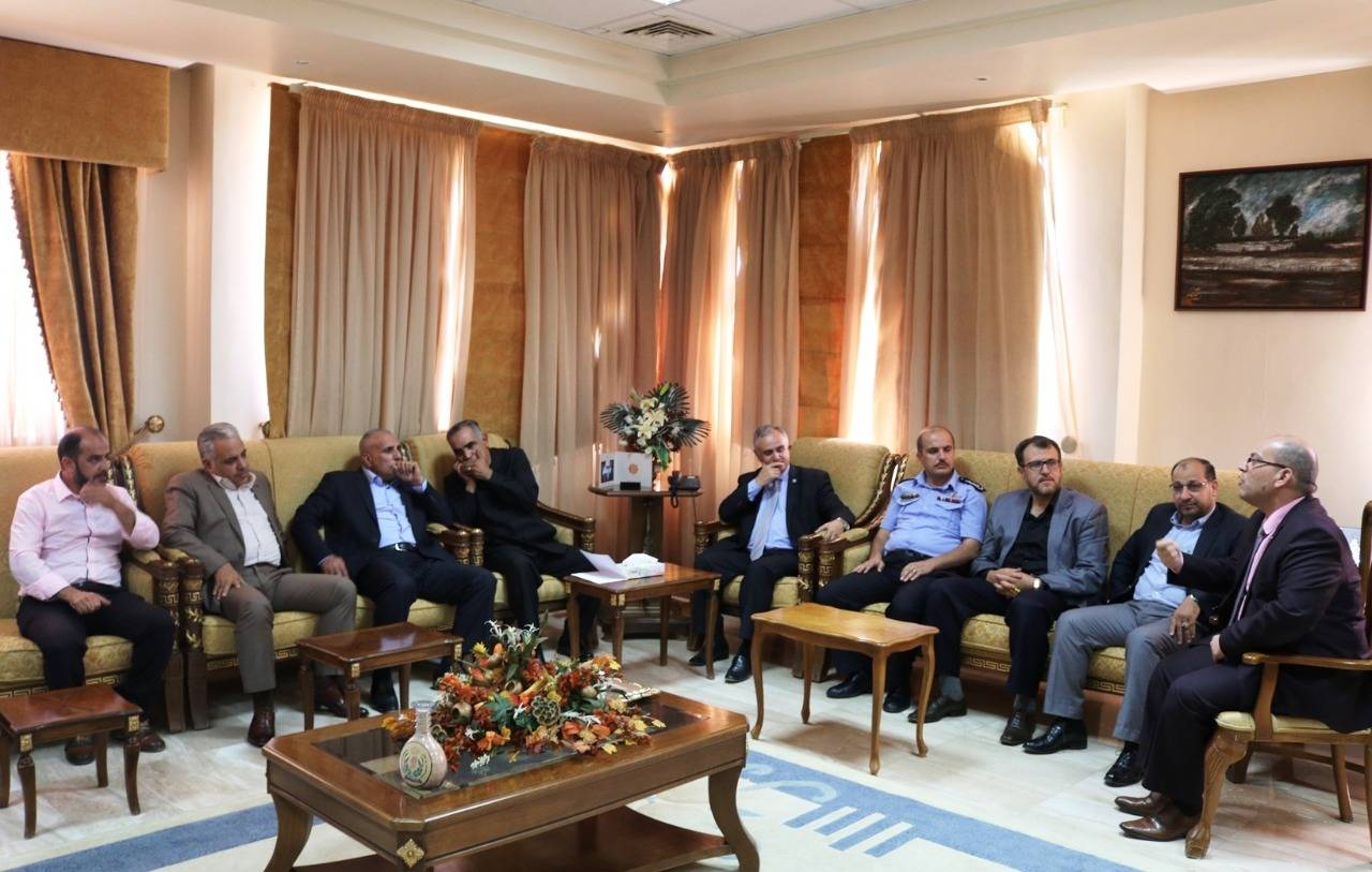 رئيس جامعة الحسين بن طلال يستقبل قيادات من المجتمع المحلي في محافظة معان