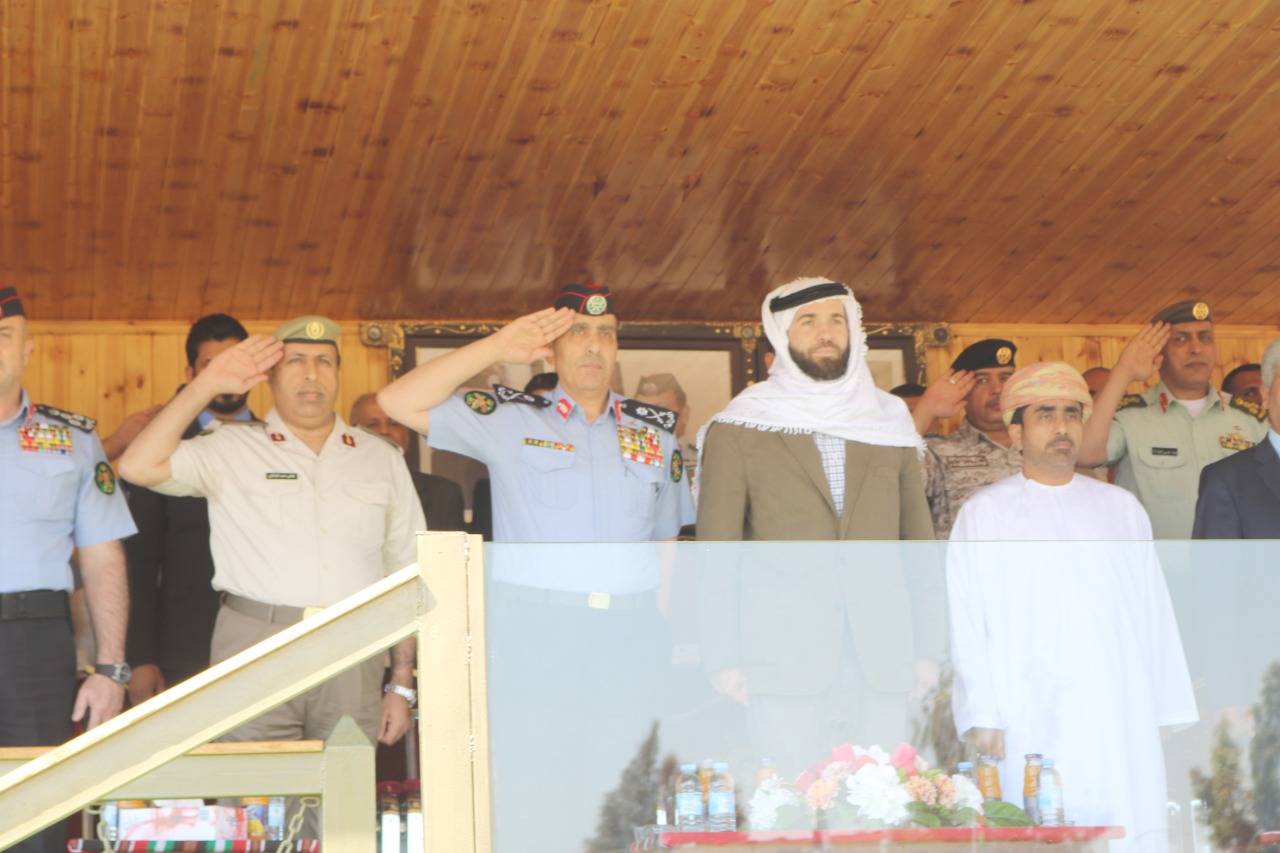 انطلاق فعاليات البطولة العسكرية الدولية الأولى لالتقاط الأوتاد بالزرقاء