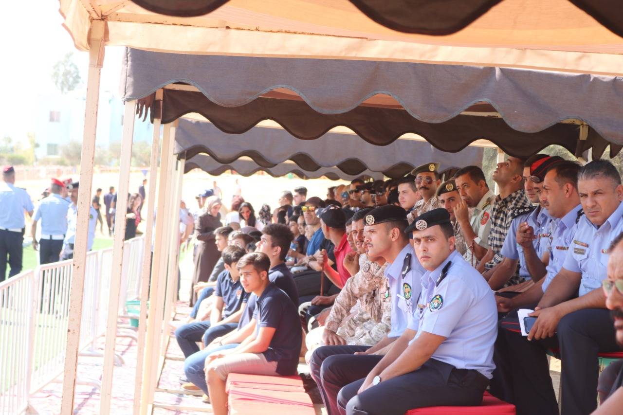 انطلاق فعاليات البطولة العسكرية الدولية الأولى لالتقاط الأوتاد بالزرقاء