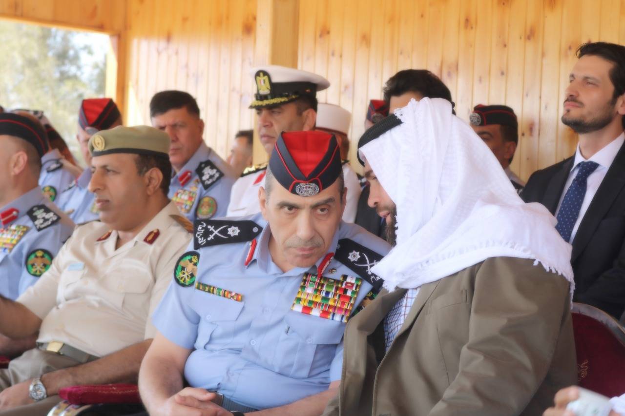 انطلاق فعاليات البطولة العسكرية الدولية الأولى لالتقاط الأوتاد بالزرقاء