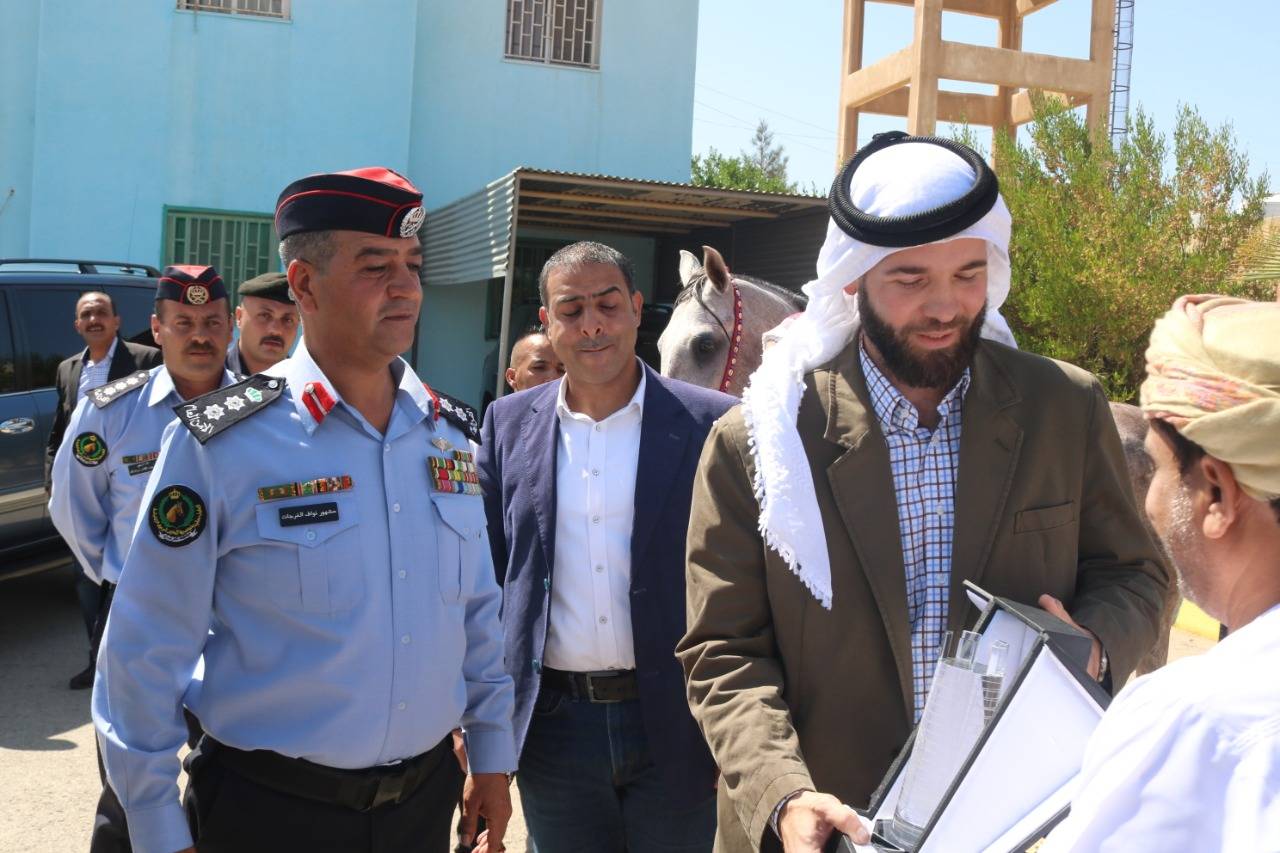 انطلاق فعاليات البطولة العسكرية الدولية الأولى لالتقاط الأوتاد بالزرقاء