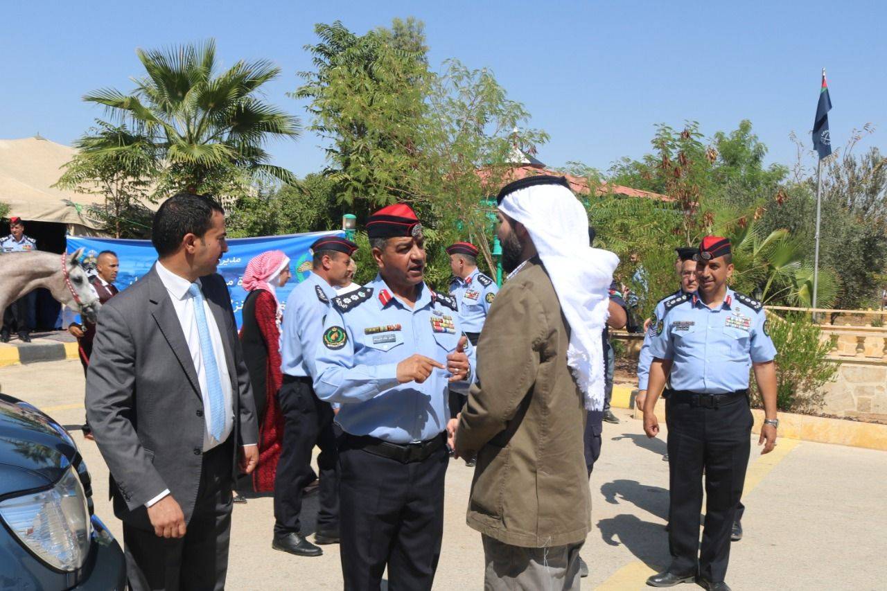 انطلاق فعاليات البطولة العسكرية الدولية الأولى لالتقاط الأوتاد بالزرقاء