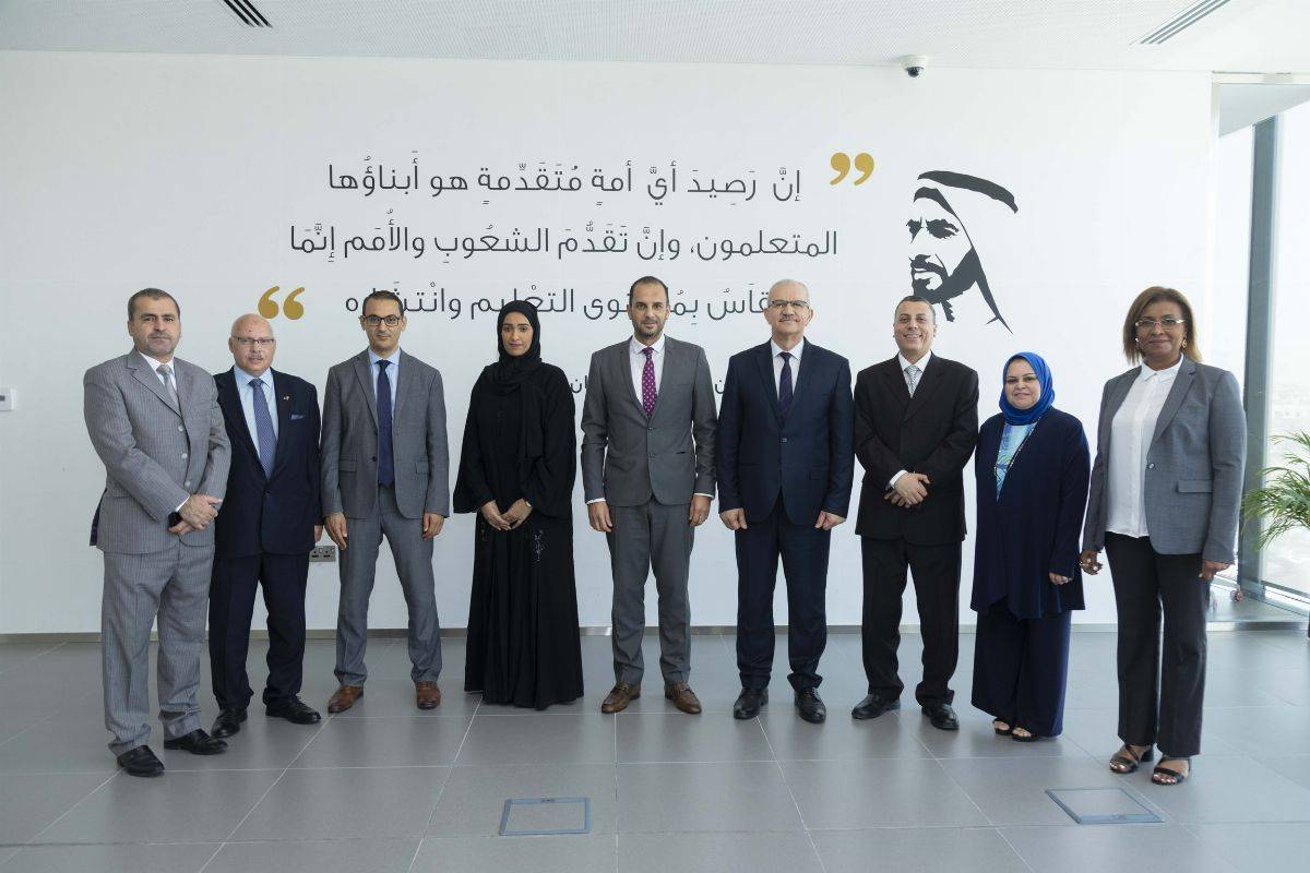 جامعة عجمان تفخر بخريجتها هند العليلي