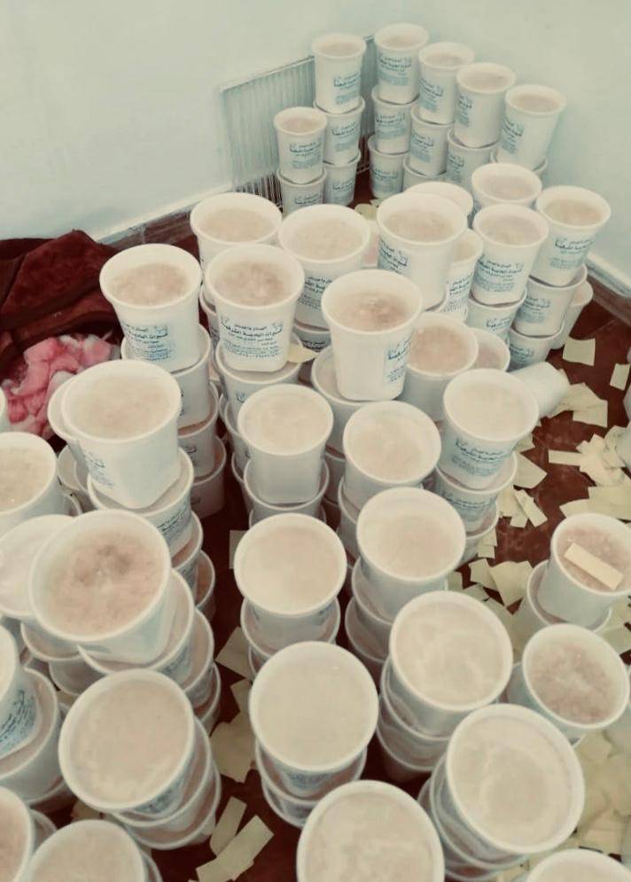 ضبط معمل البان في منطقة الازرق صاحبة من جنسية عربية يحوي كميات كبيرة من الالبان الفاسدة .