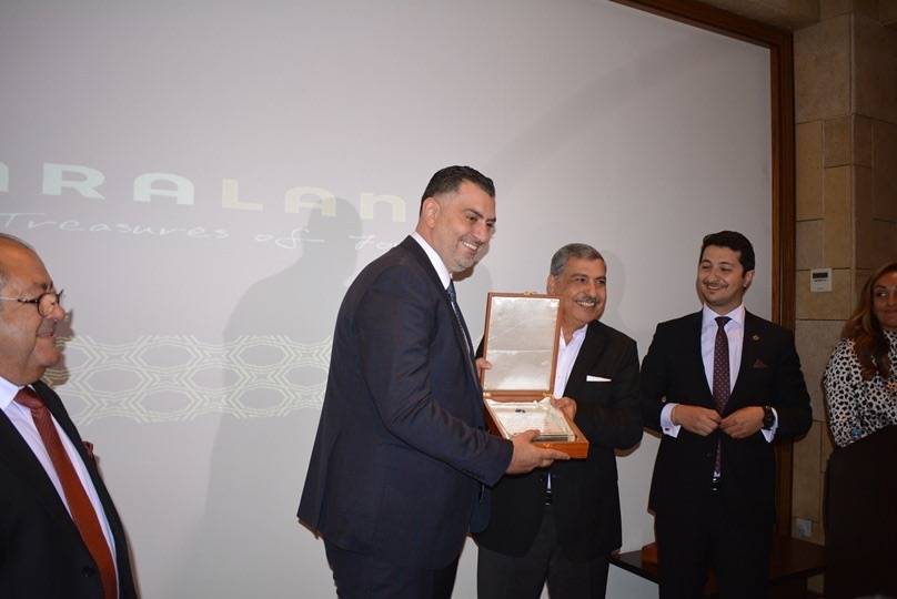 اطلاق العلامة التجارية الخاصة amraland، وهو مشروع لإنتاج وبيع وتصدير منتجات وطنية.