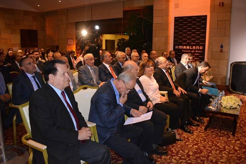 اطلاق العلامة التجارية الخاصة amraland، وهو مشروع لإنتاج وبيع وتصدير منتجات وطنية.