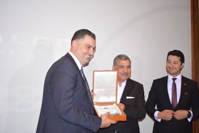 اطلاق العلامة التجارية الخاصة amraland، وهو مشروع لإنتاج وبيع وتصدير منتجات وطنية.