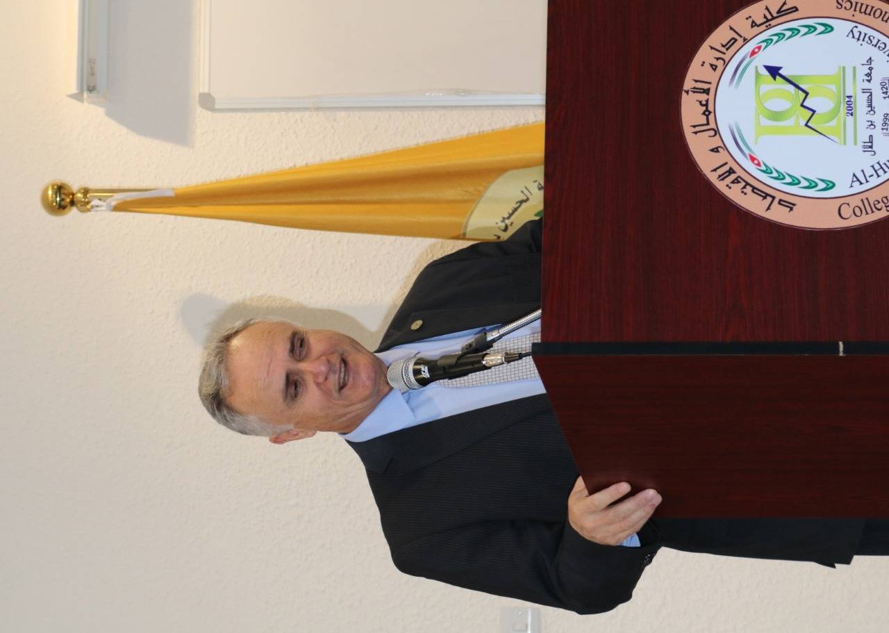 إطلاق مبادرة سفراء القلم في جامعة الحسين بن طلال