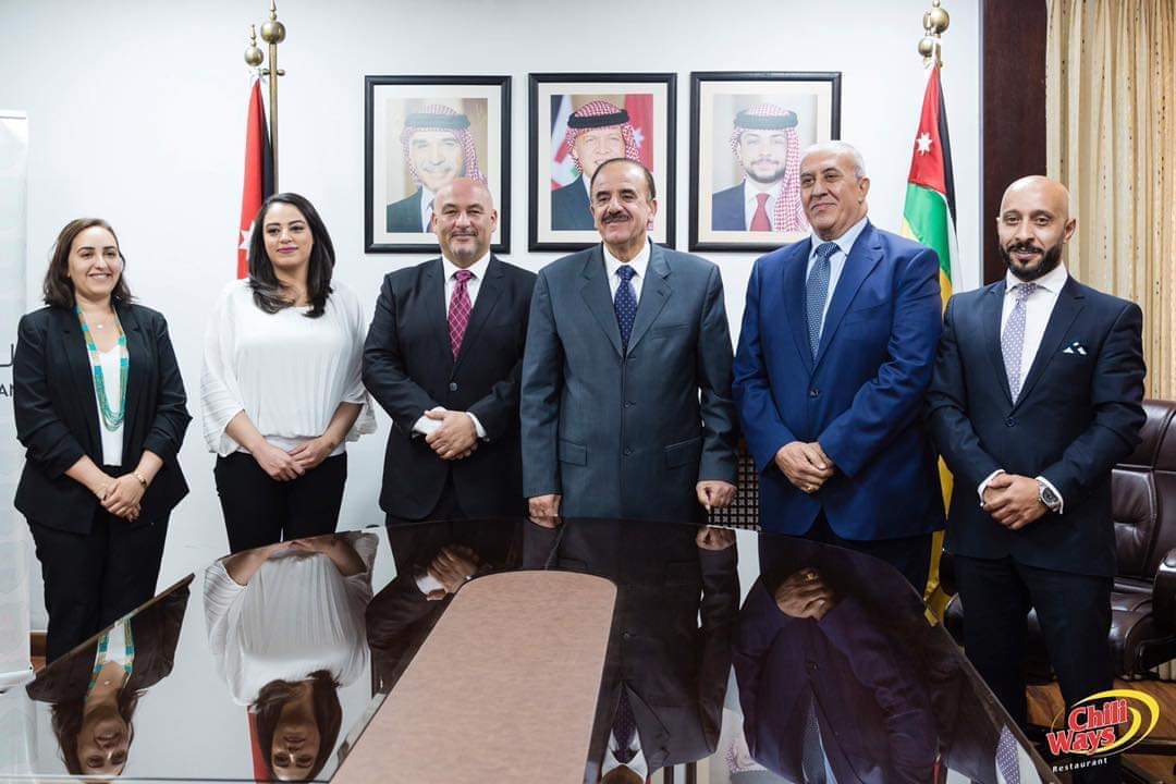 مطاعم تشيلي ويز توقع اتفاقية تدريب وتشغيل لطلاب الجامعة الأردنية 