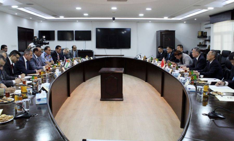 وزير الداخلية : مواجهة الارهاب وادواته تتطلب جهودا استثنائية على الصعيدين الاقليمي والدولي