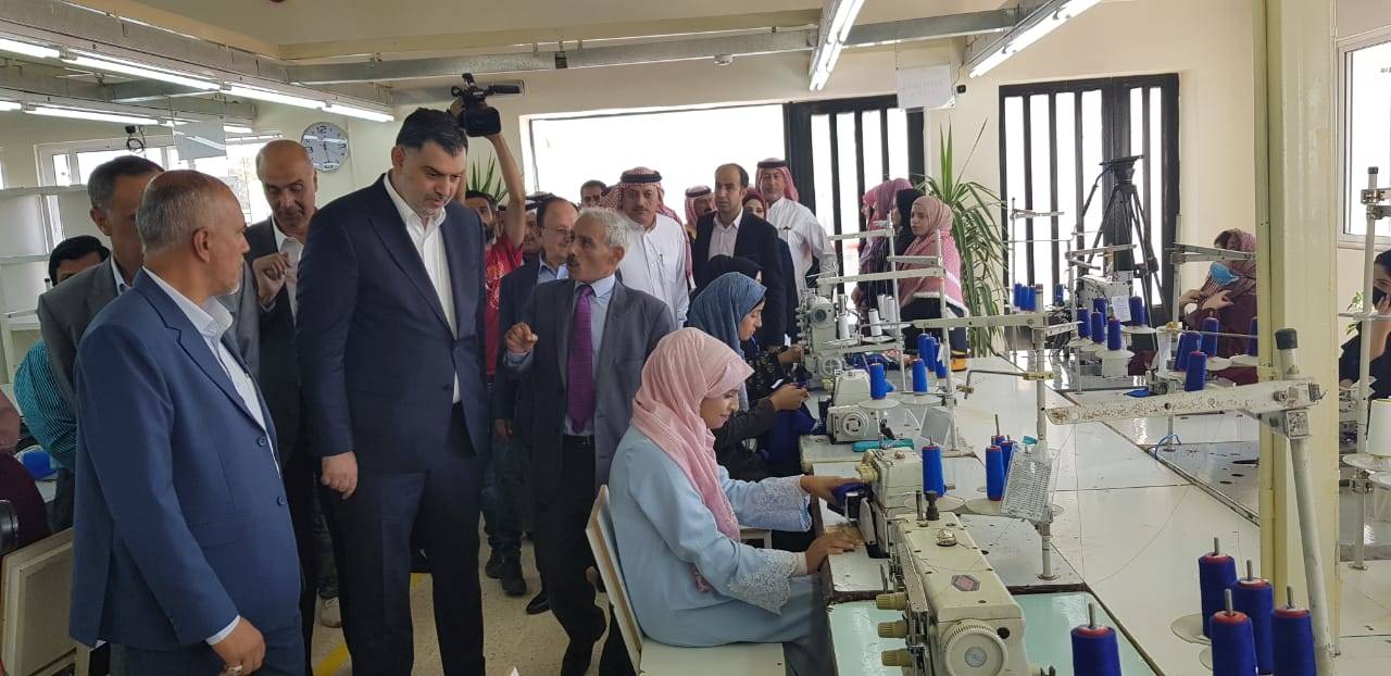 البطاينة يفتتح الفرع الانتاجي في سما السرحان 