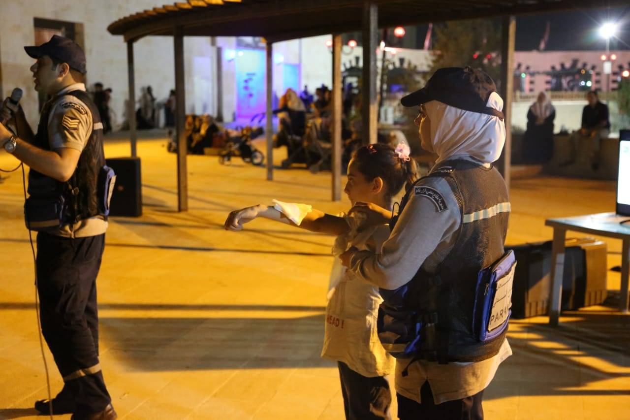 الدفاع المدني يُنظم مبادرة (صحتك بتهمنا) في محافظة الزرقاء