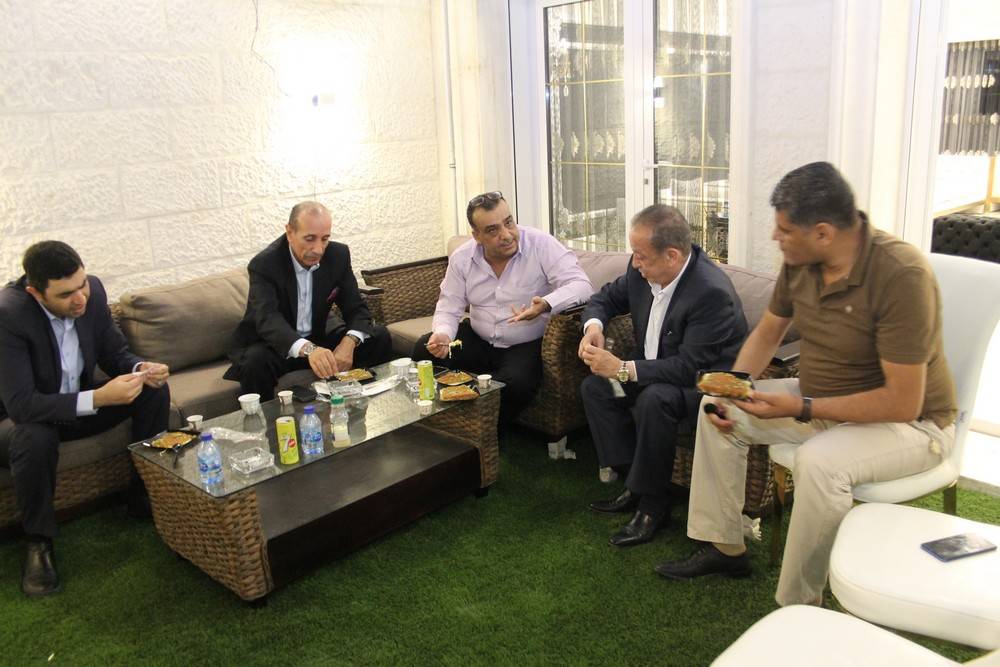 الفنانه امل الدباس تتنازل عن الشكوى التي رفعتها ضد الفنان جميل عواد.. 