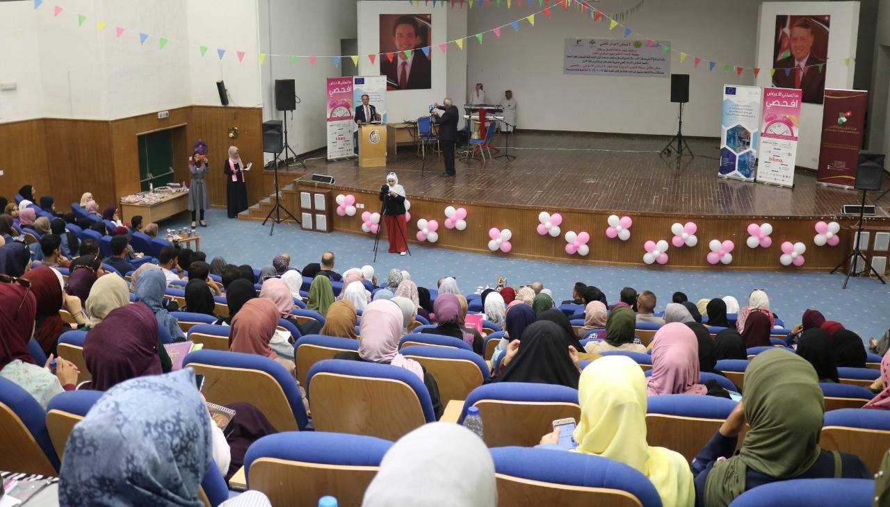 حفل إطلاق حملة لا تستني الاعراض افحصي في جامعة الحسين بن طلال