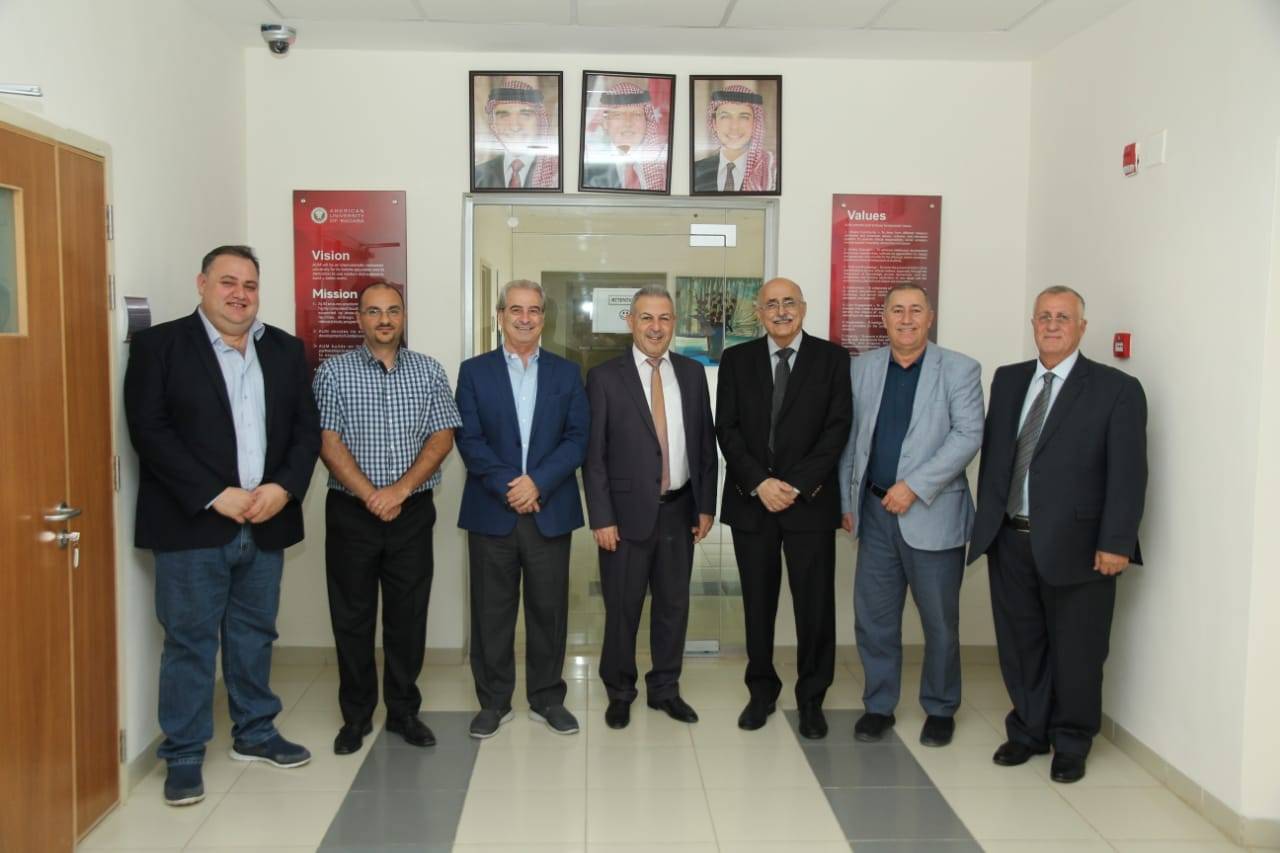 الجامعة الأميركية في مادبا توقع إتفاقية تعاون وتدريب مع شركة جلاكسي للتدريب