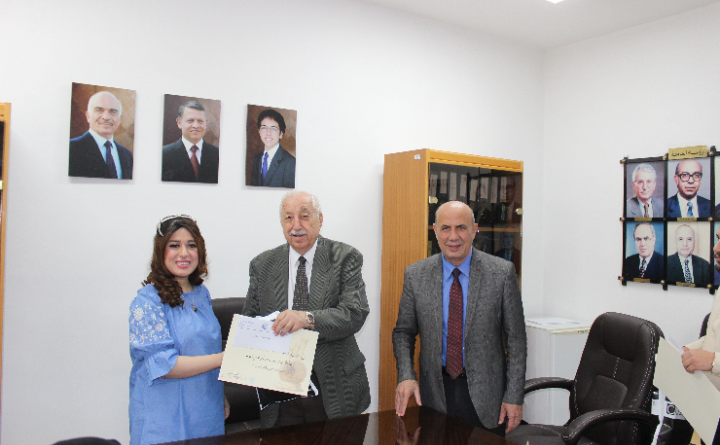 جامعة فیلادلفیا تكرم العاملین القدامى