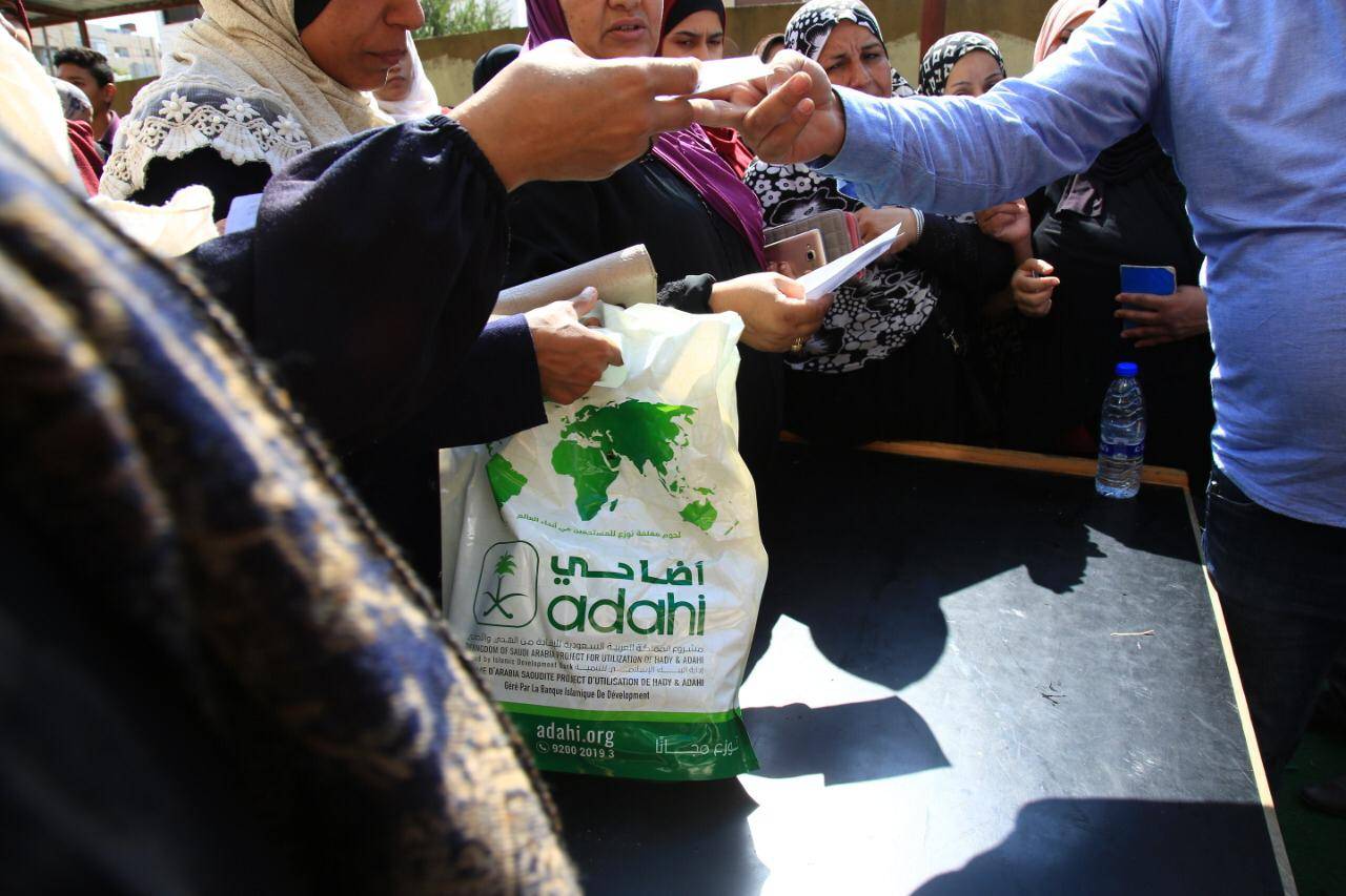 توزيع 20 ألف ذبيحة من لحوم الهدي والأضاحي في الأردن