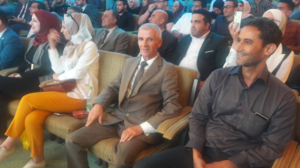 طلبة المحاسبة في البلقاء التطبيقية يحصدون المركز الأول في مسابقة مؤسسة كي بي ام جي للتميز المحاسبي على مستوى الجامعات الأردنية