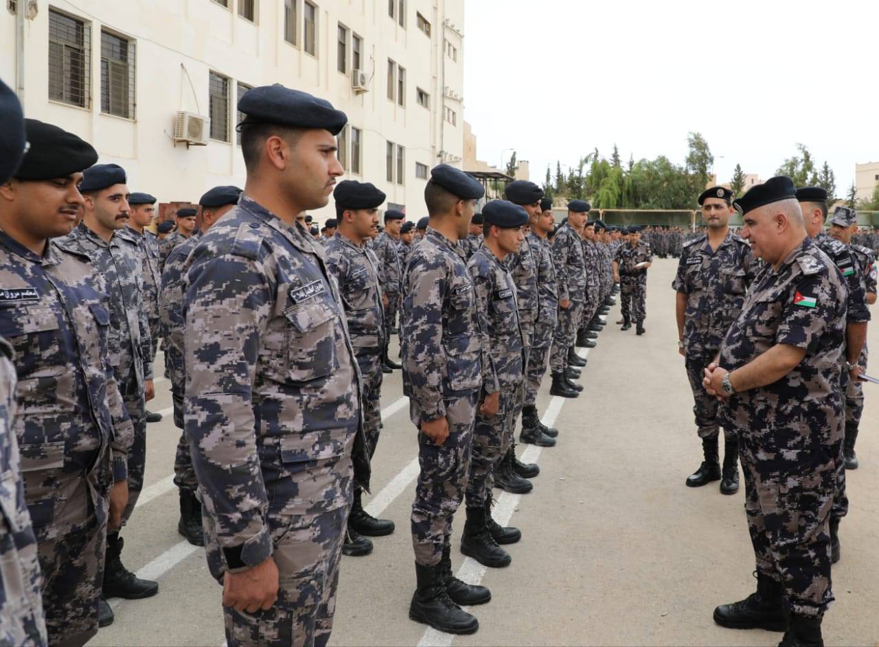 اللواء البزايعه يتفقد عدد من مواقع الدفاع المدني