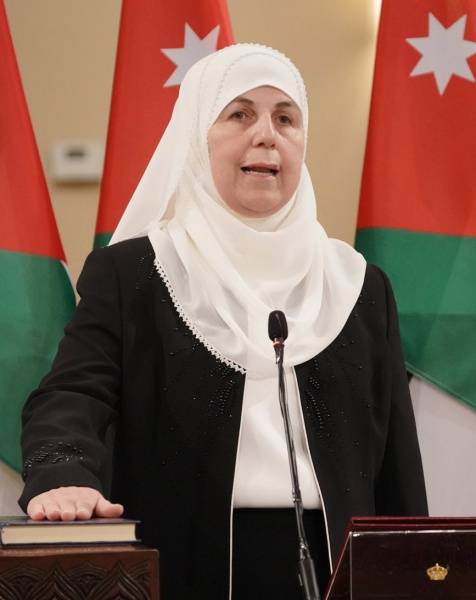 اسحاقات تؤكد أهمية الزيارات الميدانية من أجل الوقوف بشكل دقيق على جميع احتياجات المواطنين