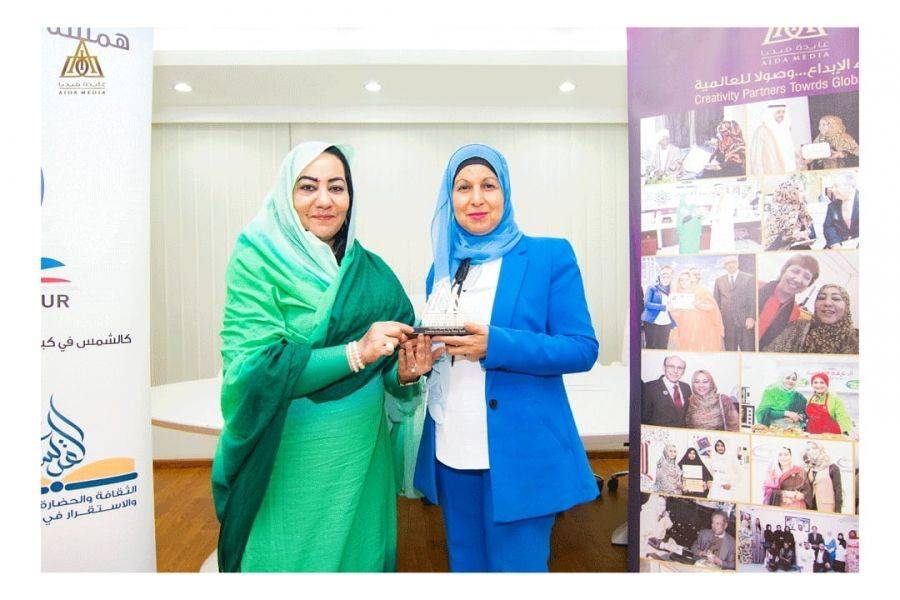 همسة سماء الثقافة الدولية  الدنمارك توقع  إتفاقية مع  شركة  عايدة ميديا  في دبي