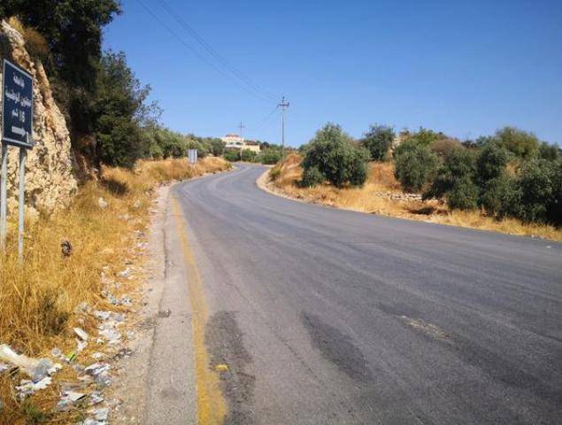 تشكيل لجنة لمعالجة الواقع المروري لطريق سوف  المصطبة