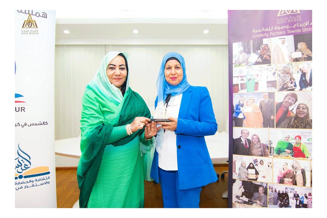 همسة سماء الثقافة الدولية  الدنمارك توقع  إتفاقية مع  شركة  عايدة ميديا  في دبي