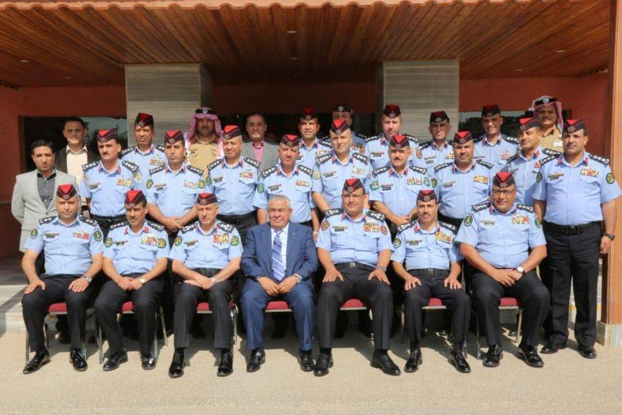 الروابدة يلتقي المشاركين في دورة الإدارة الشرطية العليا بأكاديمية الشرطة الملكية