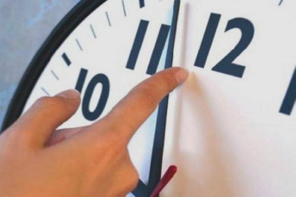 موعد بدء العمل بالتوقيت الشتوي