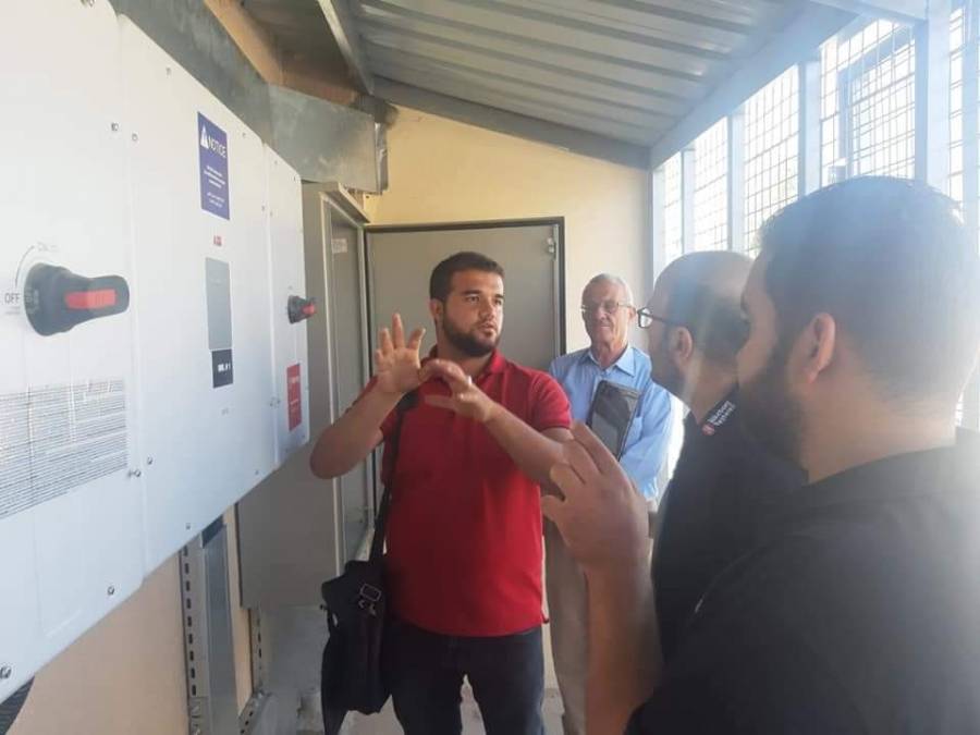 دورة تدريبية حول تشغيل وصيانة الواح خلايا الطاقة الشمسية وصيانتها لموظفوا مدينة الأمير محمد