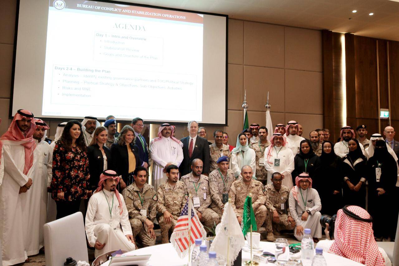 آل جابر : تدريب 60 سعودياً على الاستقرار واحتواء النزاعات 