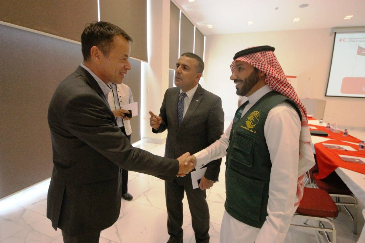 مركز الملك سلمان للاغاثة يشارك في ورشه عمل نظمها الاتحاد الدولي لجمعيات الهلال والصليب الأحمر لعرض الاستراتيجيات والسياسات لعام 2020 في الاردن