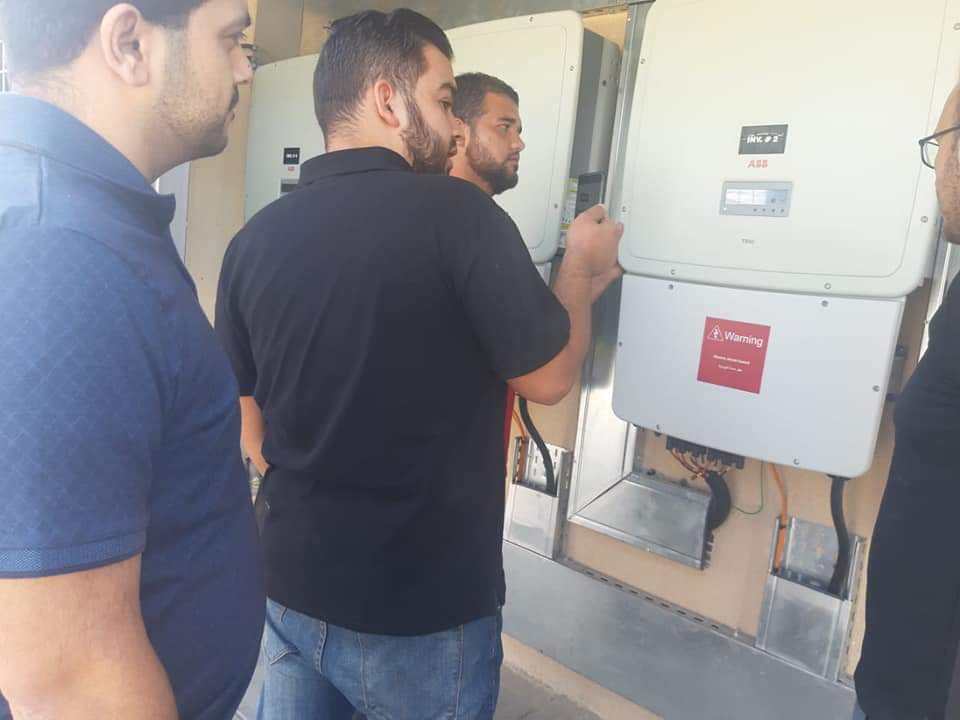 دورة تدريبية حول تشغيل وصيانة الواح خلايا الطاقة الشمسية وصيانتها لموظفوا مدينة الأمير محمد