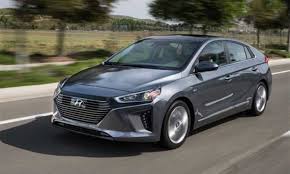 رئيس هيئة مستثمري المناطق الحرة : التوجّه لاستحداث قاعدة فنيّة لبطاريات الهايبرد أمر مهم