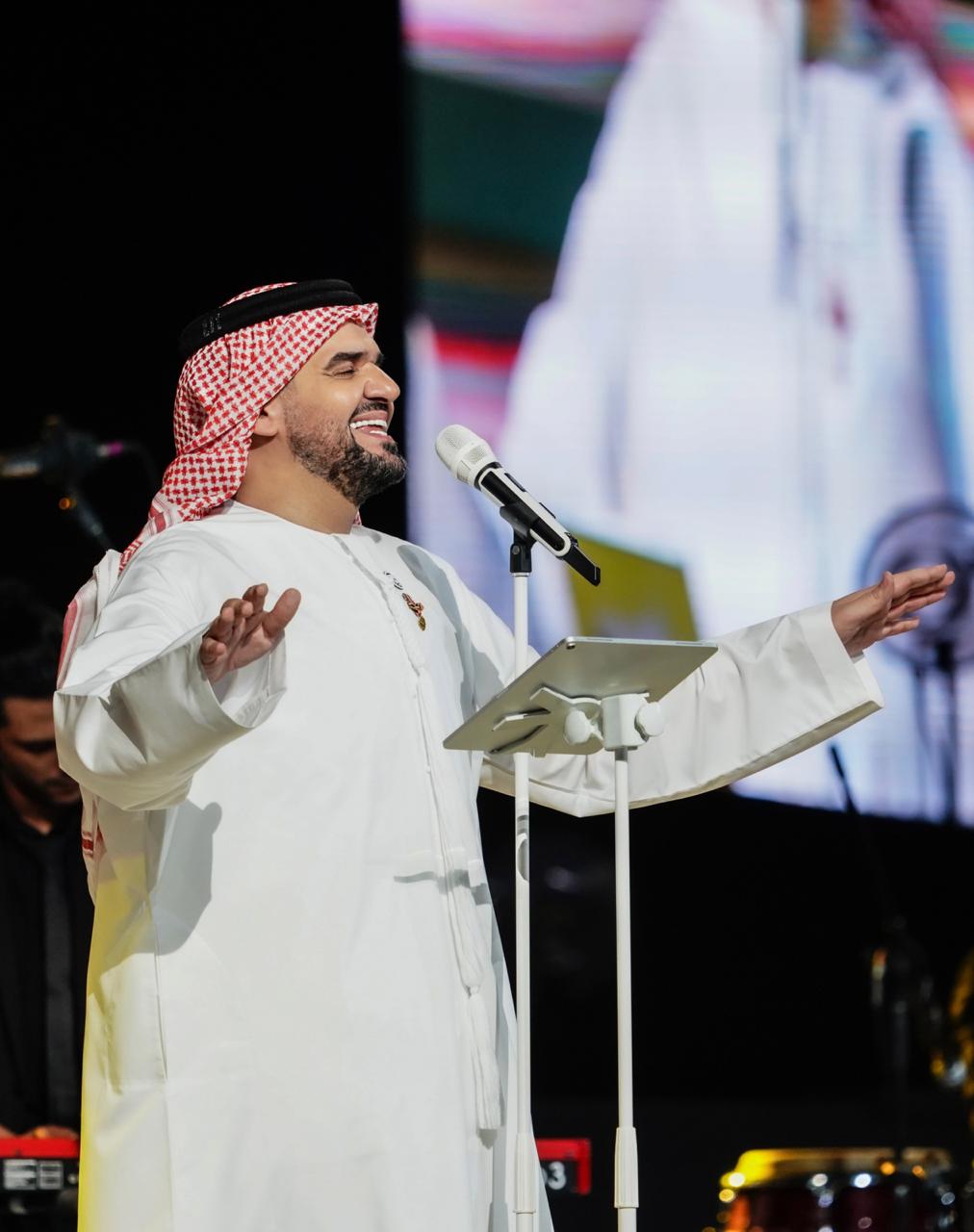 حسين الجسمي و مارايا كاري شريكين إستثنائيين بحفل عالمي في إكسبو 2020 دبي بالإمارات