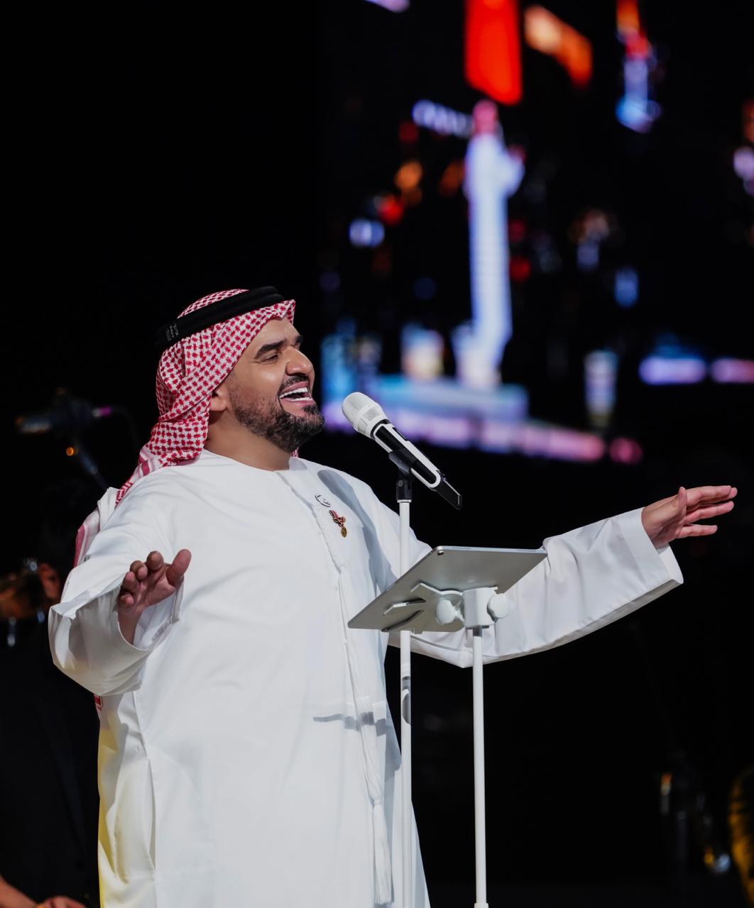 حسين الجسمي و مارايا كاري شريكين إستثنائيين بحفل عالمي في إكسبو 2020 دبي بالإمارات