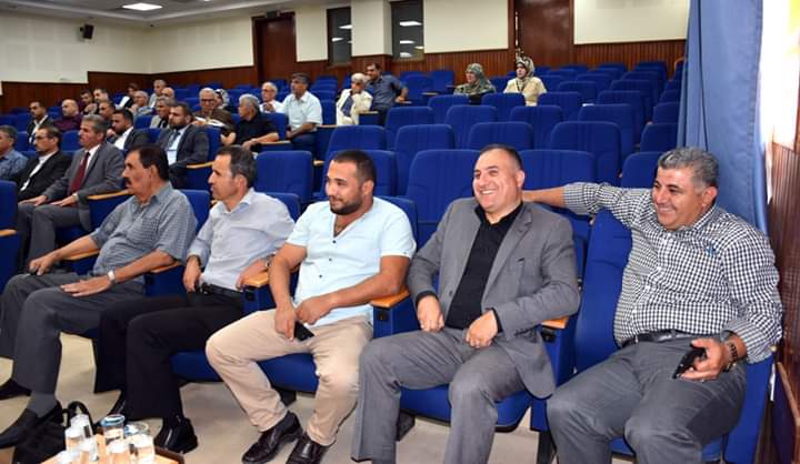 نائب رئيس جامعة جدارا يلتقي أعضاء هيئة التدريس في كلية الإقتصاد والأعمال