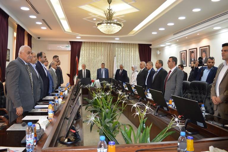 جامعة عمان الأهلية تتسلم راية الأتحاد الرياضي للجامعات الأردنية من نظيرتها الزيتونة