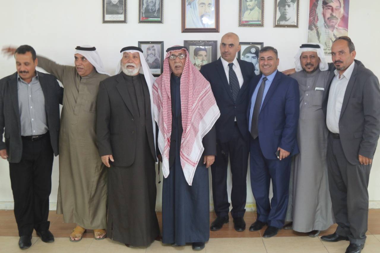 قبيلة العجارمه تكرم ابنها  الضابط هايل الدروبي  لجهوده المميزه في جهاز الأمن العام 