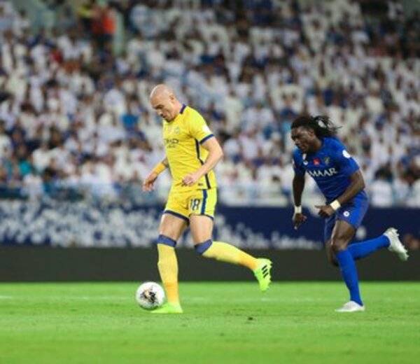الهداف المغربي عبدالرزاق حمدالله يقود النصر لتجاوز الهلال بالدوري السعودي