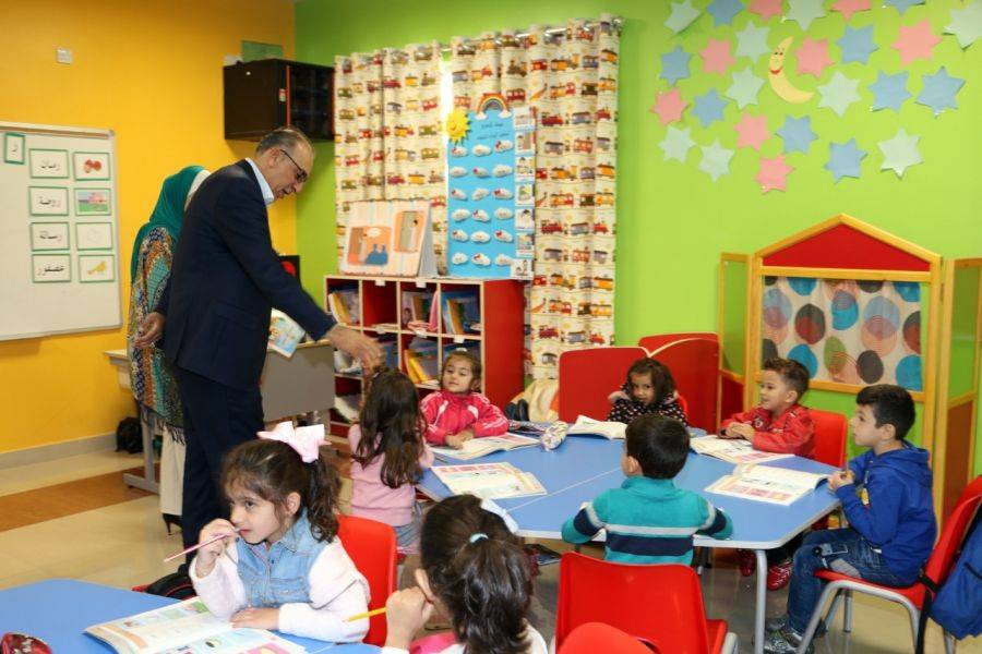 ابو يامين و جولة تفقدية تابع خلالها سير العملية التعليمية في عدد من مدارس لواء  وادي السير.