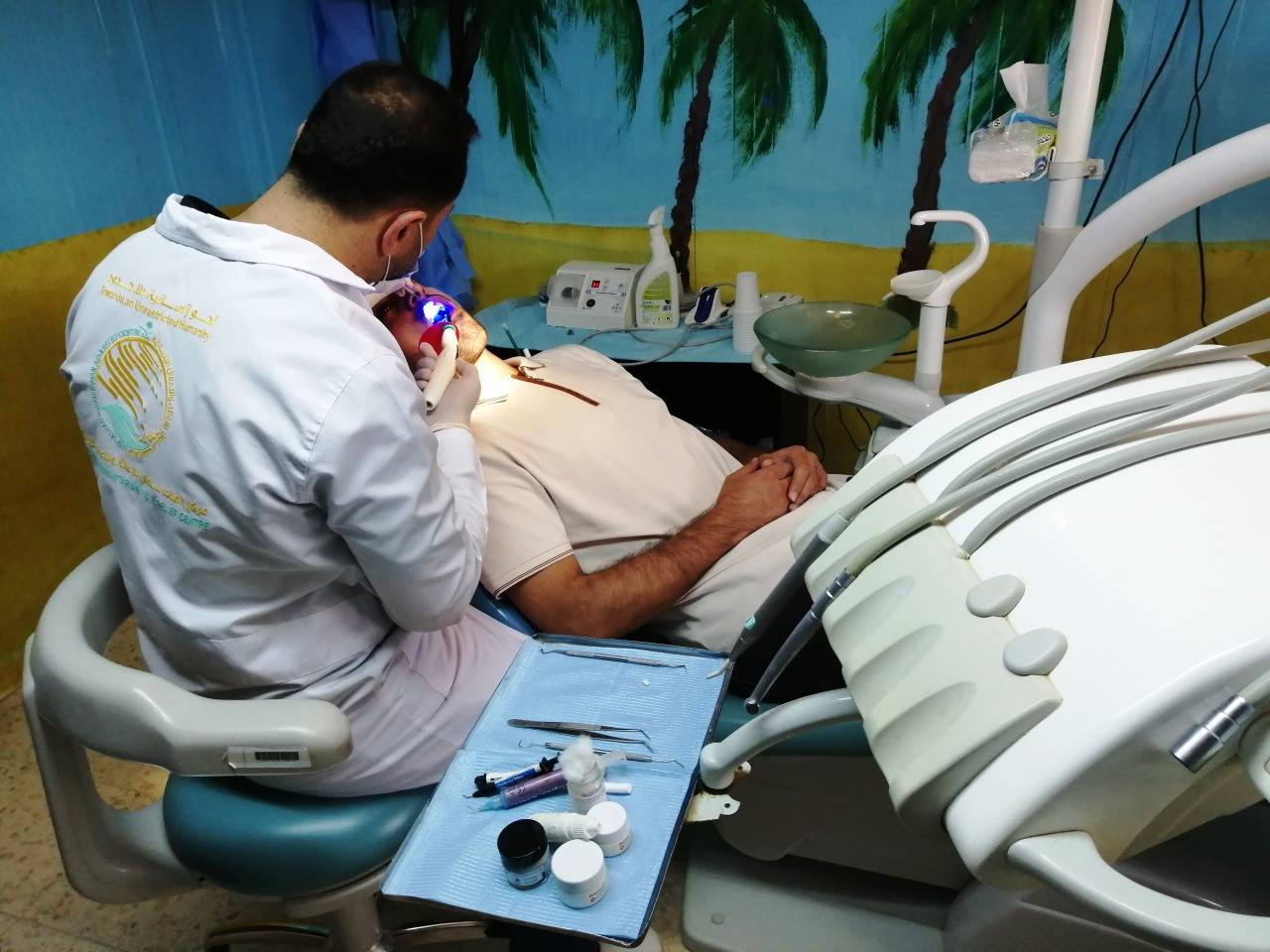عيادات طب الاسنان التابعة لمركز الملك سلمان في مخيم الزعتري تتعامل مع 1236 حالة خلال شهر سيبتمبر 